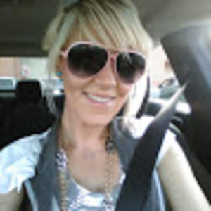 Meet your Posher, Rheisa